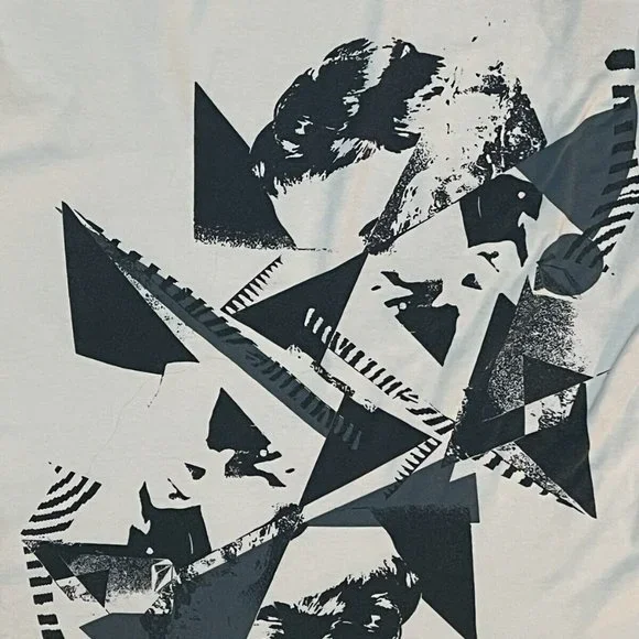 Volcom Men's Black White T-shirt XL Short Sleeve with One-Side black Sleeve - Picture 7 of 7